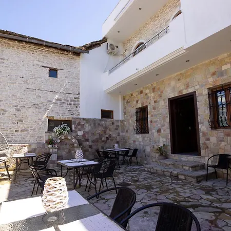 Em Gjirokastër