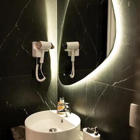 Guest house Em *