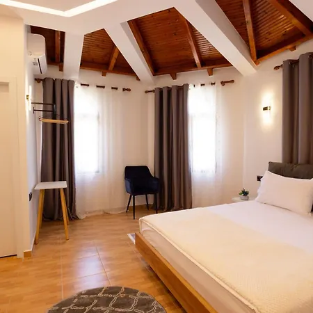 Em Guest house *